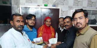 मेघा बाई किन्नर ने राम मंदिर सहयोग के लिए 21 हज़ार समर्पित किये