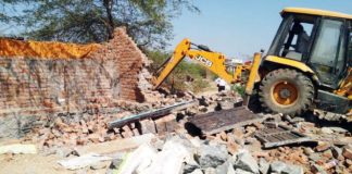 नगर पालिका ने हटाया अतिक्रमण