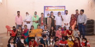 प्रतिभावान बेटियों को सम्मानित किया गया