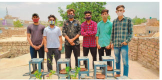 बेजुबान पक्षियों के लिए परिंडा लगाओ अभियान शुरू किया