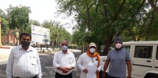 जिला कलेक्टर को कनक की खरीद के संबंध में ज्ञापन सौंपा