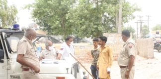 ट्रैफिक पुलिस ने की कार्यवाही: चालान सहित वाहन को किया सीज