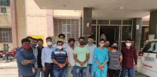 हाईकोर्ट स्टेनोग्राफर परीक्षा परिणाम को लेकर अभ्यर्थियों का जिला मुख्यालय पर प्रदर्शन