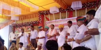 सामुहिक विवाह मे पांच नव दाम्पत्य जोडें बधे विवाह बंधन मे