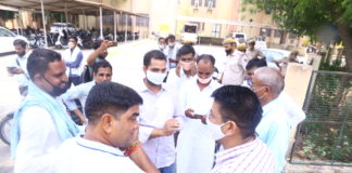 दलितों पर हो रहे अत्याचारों के विरोध में विभिन्न सामाजिक संगठनों ने सौंपा ज्ञापन