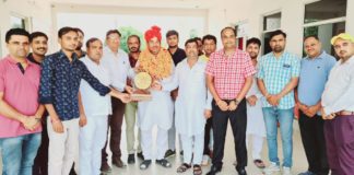 संभाग में श्रेष्ठ रही जंक्शन की इंदिरा रसोई, भटनेेर किंग्स क्लब नेे किया सम्मान