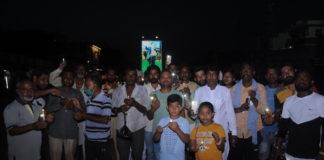 दिल्ली में दलित समाज की लड़की की दुष्कर्म के बाद हत्या के विरोध में निकाला केंडल मार्च