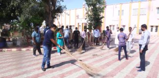 स्वच्छता अभियान, स्टेशन पर की साफ सफाई