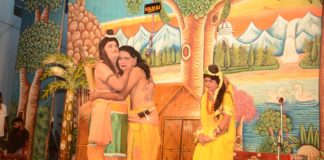 रामलीला का उत्साह चरम पर, भरत मिलाप के नाटक का मंचन