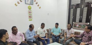 रक्तदान शिविर को लेकर बैठक