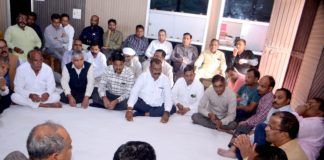 ट्रक यूनियन के द्वारा यूनियन बनाये जाने के प्रस्ताव को व्यापारियों ने किया खारिज