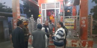 बालाजी महाराज को लगाया पौषबड़े का भोग