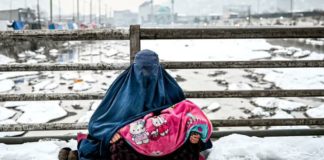 अफगानिस्तान में रोज 167 बच्चों की मौत, मरते हुए देखने के अलावा और कोई रास्ता नहीं- डॉक्टर्स