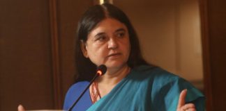 ISKCON सबसे बड़ा धोखेबाज, कसाइयों को बेचते हैं गाय: गांधी के बयान पर बवाल, देखें VIDEO