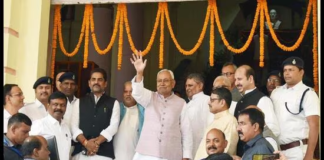 देश का पहला जातिगत आर्थिक सर्वे जारी, जानें बिहार में किस जाति में कितने अमीर-गरीब?