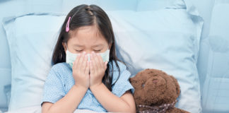 भारत में चीन की रहस्यमयी बीमारी के मरीज मिले, फेफड़े में जलन के साथ तेज बुखार लक्षण