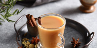 घर पर ऐसे बनाएं परफेक्ट चाय मसाला, मौसमी बीमारियों से भी रखेगा दूर