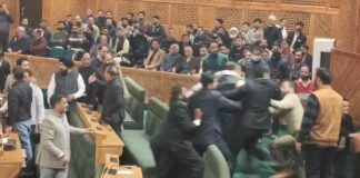 Jammu Kashmir: जम्मू-कश्मीर विधानसभा में 370 पर विधायकों के बीच हुई मारपीट, देखें VIDEO