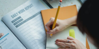 CBSE 10th English Paper: ये 5 टिप्स करें फॉलो इंग्लिश में आएंगे बढ़िया नम्बर