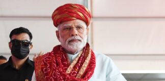 पटेल को नहीं करने दिया हम कांटा निकालकर रहेंगे, पढ़ें PM Modi की गुजारत दौरे की 5 बड़ी बातें