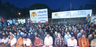 यौन उत्पीड़न से तंग आकर जिंदा जली सौम्याश्री, अब गुस्से में उबला ओडिशा, देखें VIDEO