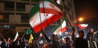 Iran Protest: इन वजहों से बनें ईरान में तनावपूर्ण हालात, क्या रेजा पहलवी करेंगे तख्तापलट?