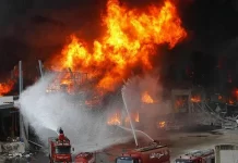 आंध्र प्रदेश की पटाखा फैक्ट्री में जोरदार विस्फोट, अबतक 20 लोगों की मौत