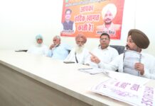 किसानों की पाइपलाइन तोड़े जाने का मामला गरमाया