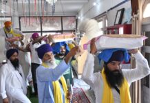 सालाना जोड़ मेले को लेकर गुरुद्वारा साहिब में लड़ीवार अखंड पाठों की श्रृंखला जारी