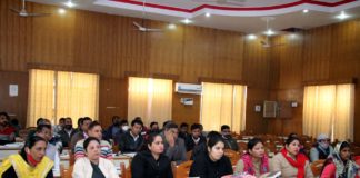 ग्राम विकास अधिकारी कर्तव्य के प्रति सजग रहकर समय पर कार्य करे: प्रधान इन्द्रा दयाराम जाखड़