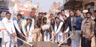 आरसीसी रोड का शुभारंभ