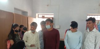 अखिल भारतीय विद्यार्थी परिषद इकाई बनेड़ा द्वारा छात्रवृत्ति की मांग को लेकर प्राचार्य को दिया ज्ञापन