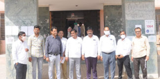 दिए गए दायित्वों के अनुसार मानदेय देने की मांग