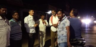 मेगा हाईवे की दोनों तरफ अनावश्यक पड़े मलवे को हटाने का कार्य जारी