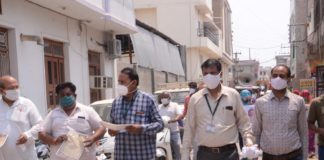 करोना के प्रति जागृत करने हेतु रैली निकाली