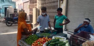 मुख्यमंत्री गहलोत के जन्मदिन पर मास्क वितरित