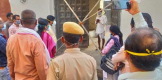 जिला कलेक्टर ने किया दौरा: सेटेलाइट हॉस्पिटल में कोविड सेंटर बनाने के निर्देश