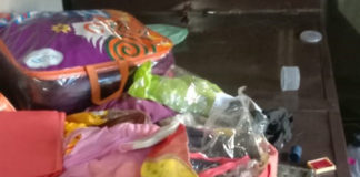 चोरों ने घर से लाखों का माल किया पार