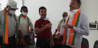 डॉक्टर्स डे पर डॉक्टरों का किया सम्मान