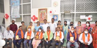 राष्ट्रीय डॉक्टर्स डे पर 101 यूनिट रक्तदान , डॉक्टर्स का किया सम्मान
