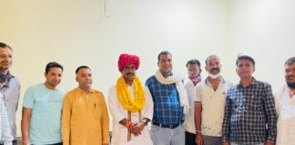 पूर्व राज्यमंत्री गोपाल केसावत मेवाड ने गौ सेवा एंव पौधारोपण कर मनाया जन्मदिन ।