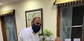 स्पिनिंग मिल पुनः शुरू करने की मांग, मुख्य सचिव निरंजन आर्य से की मुलाकात