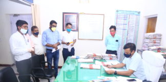 सीबीएसई परीक्षा मामला- अभिभावकों ने लगाया विद्यालय पर पक्षपात का आरोप