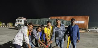 रायला हादसे न हों, इसलिए गाय के सींगों में लगा रहे रेडियम पट्टी ।