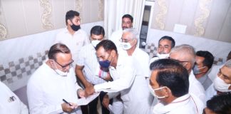 जलदाय कर्मियों को भी मिले कोरोना वायरस बीमा का लाभ, कल्ला को सौंपा ज्ञापन