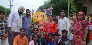 घर घर गुंजा गणपति बप्पा मोरिया……