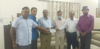 बूंदी एसपी शिवराज मीणा ने जय मिनेश आदिवासी यूनिवर्सिटी के लिए दिया दो लाख का चैक