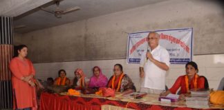 कांग्रेस सरकार घोषणा पत्र में दिये गये वचन की पालना करे – छोटीलाल बुनकर