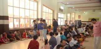 आग्रोहा विकास ट्रस्ट ने लगाया अन्नकूट का भण्डारा