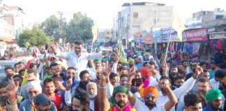 किसानों ने किसान विजय रैली निकाल मनाई खुशी